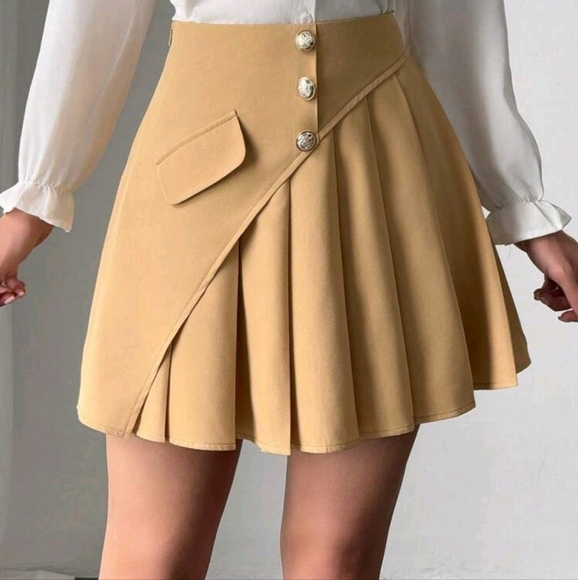 Women Solid Button Decor Casual Mini Skirt - Picture 4 of 4